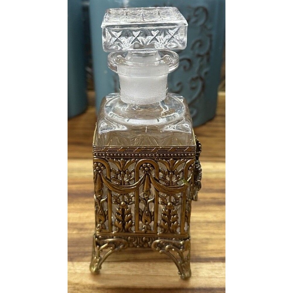 Vintage Gold Tone Ormolu Perfume Bottles & Jewelry Casket Set – Filigree - Picture 11 of 16